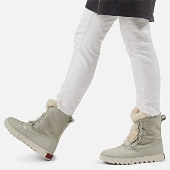 Free People Sorel Joan Of Arctic Next Lite Boot Gray Ivory Shearling - Picture 6 of 9